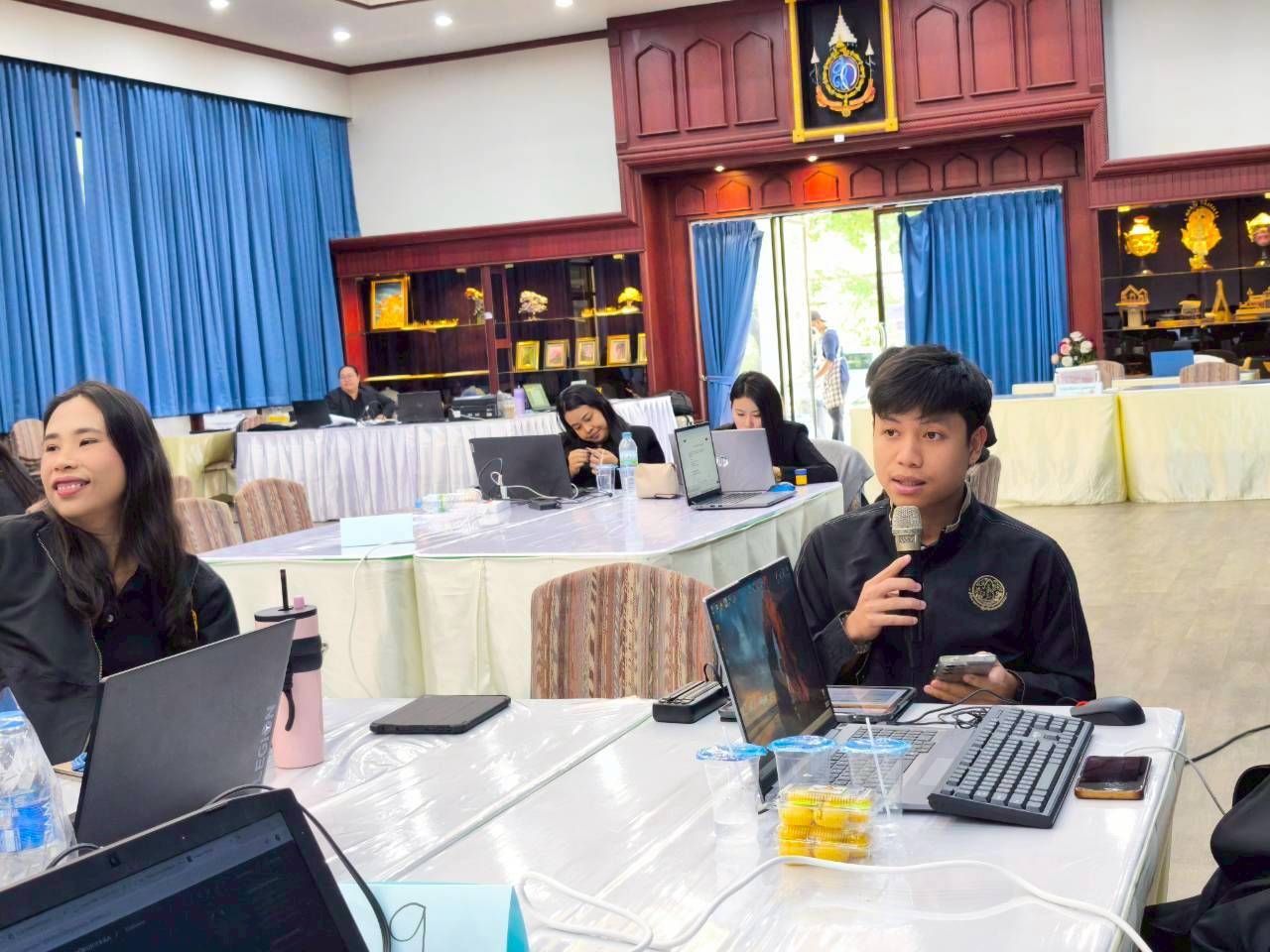 title - วันที่ 7-9 มกราคม 2569 นายวิทูล ประดิษฐบุญ ปฏิรูปที่ดินจังหวัดปราจีนบุรี มอบหมายให้ เจ้าหน้าที่ ส.ป.ก.ปราจีนบุรี  เข้าร่วมโครงการอบรมเชิงปฏิบัติการ หลักสูตร การพัฒนาทักษะการใช้เครื่องมือดิจิทัลเพื่อการปฏิบัติการภาครัฐ  ปีงบประมาณ พ.ศ. 2569